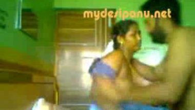 Madurai sexy bhabi anjum with her lover mms clip