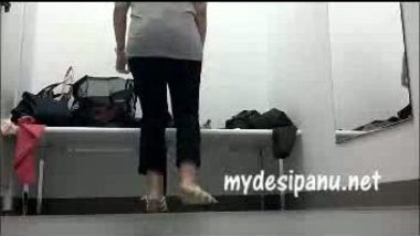 Shopping mall girl in changing room mms