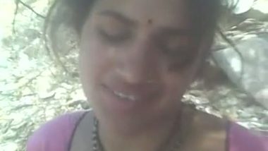 Village young wife outdoor sex mms