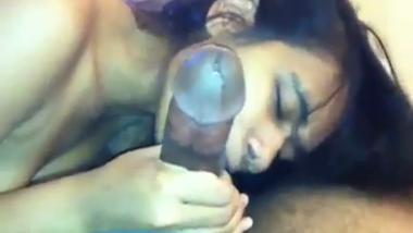 Bengali girlfriend gives the perfect blowjob