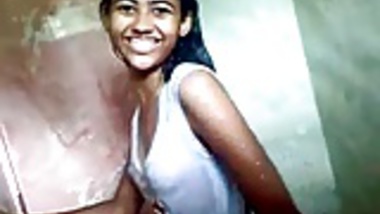 indian teen in shower with her bf