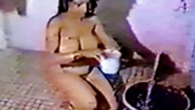 Awesome Ancient Desi Porn Movie Featuring Hot Desi Auntie