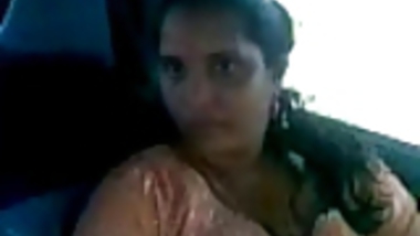 salwar aunty in parrked car