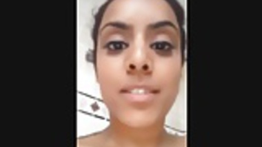 Indian Teen Quick Selfie Masturbation