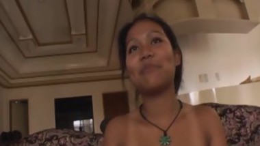 Filipina teen fucked on boyfriends couch