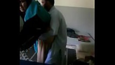 Sexy Hyderabad aunty getting her ass banged