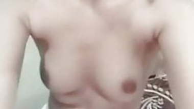 Indian girl showing her small tits