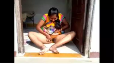 380px x 214px - Tamil aunty flashing pussy to her lover indian tube porno
