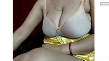 Desi Bhavi showing tits in bra 