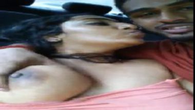 Delhi Girl Having Hot Sex With Boyfriend Inside Car
