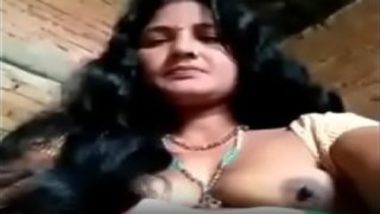 Sexy marathi aunty showing pussy and boobs