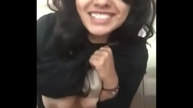 Indian Girl sex cam(full video on www.xhubs.cf)