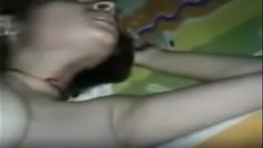 Cute desi girl first time sex and blowjob