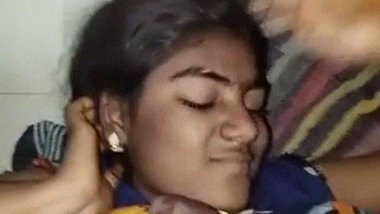 Desi girl sucking cock and saying Light off karo