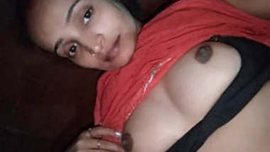 Bhabi nude Show On Videocall And Fingering 2 Clips Part 2