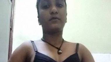 Tamil Erode aunty stripping in bathroom solo clip