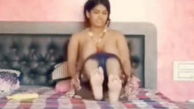 Bhabhi first massage her body and then fucking