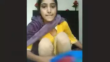 Cute indian girl fingering new leaked mms indian tube porno