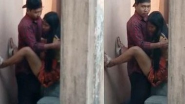 Assamese Girl Outdoor Fucking Record in Hidden cam