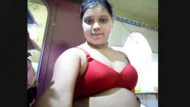 Desi Cute Bhabhi From Kolkata Taking Nude Selfies Part 3