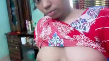 Bangla Babe Showing Boobs & Pussy Part 3