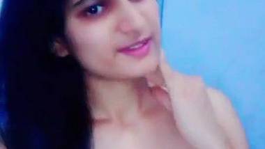 Priya Yadav Delhi nude selfie