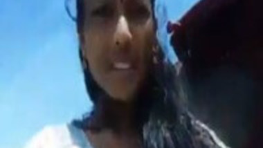 Desi Salwar girl home sex video for the first time