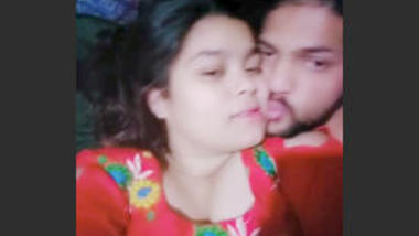 Desi lover sexy kissing video