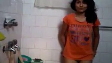 Teen Desi selfie striptease