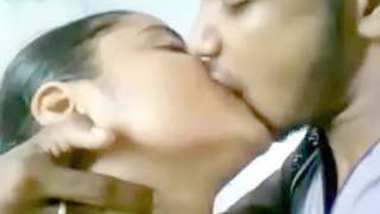 Desi collage lover kissing sn
