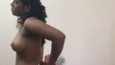 Hot SriLankan girl solo nude dressing