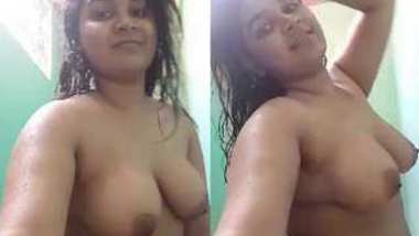 Desi village cute wife nude bath show