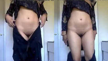 salwar kameez desi girl striping and showing her assets