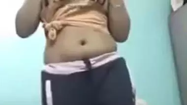 Desi indian girl naked sexy dance for her boyfriend