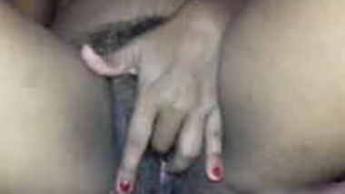 Deeply pussy fingering