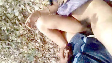 desi hairy couples fuck in forest self video