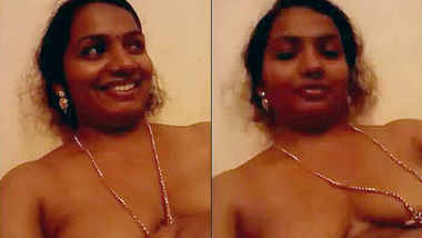 South Indian wife nude boobs and pussy show