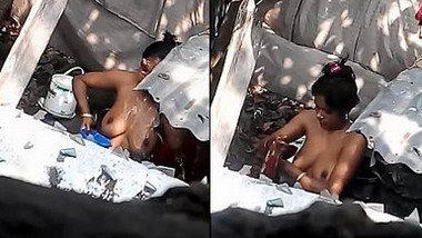 Neighbour bhabhi nude bath secretly captured