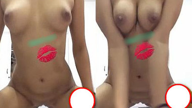 Sexy Indian Girl Nude Selfie