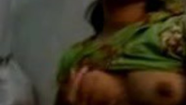 Free Indian sex of village bhabhi with lover