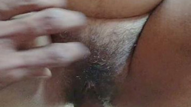 Mature bhabhi Hairy pussy fucked closeup
