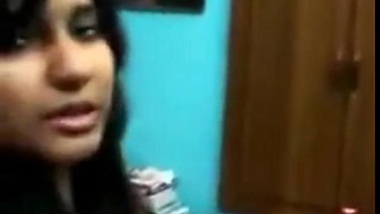 Desi sex scandal of Bengali gorgeous girl with lover
