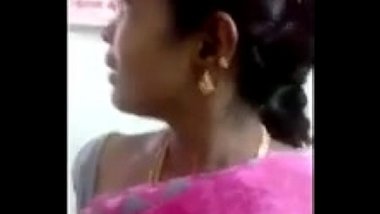 Tamil Aunty Showing Boobs To Landlord