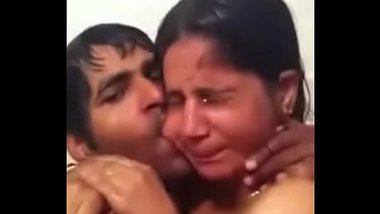Marwadi Aunty Having Shower Sex With Nephew