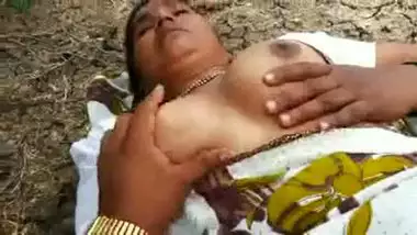 Xxxchob - Indian outdoor sex mms of desi couple on their farm indian tube porno