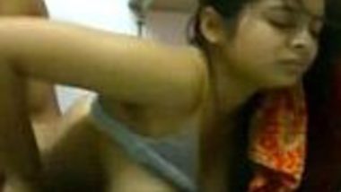 Hidden cam Indian sex video of college girl fucks her classmate