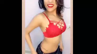 Indian desi sexy girl video Free XXX Porn Movies