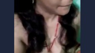 Indian desi village girl video calls boyfriend