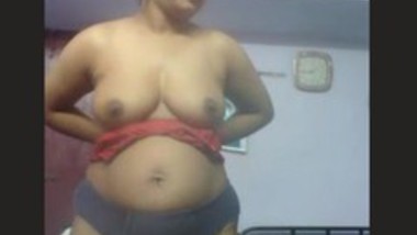 Telugu Bhabi Nude Selfie