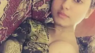 Beautiful desi girl selfie video indian tube porno